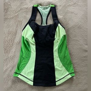 Lululemon shelf bra racerback tank green and black